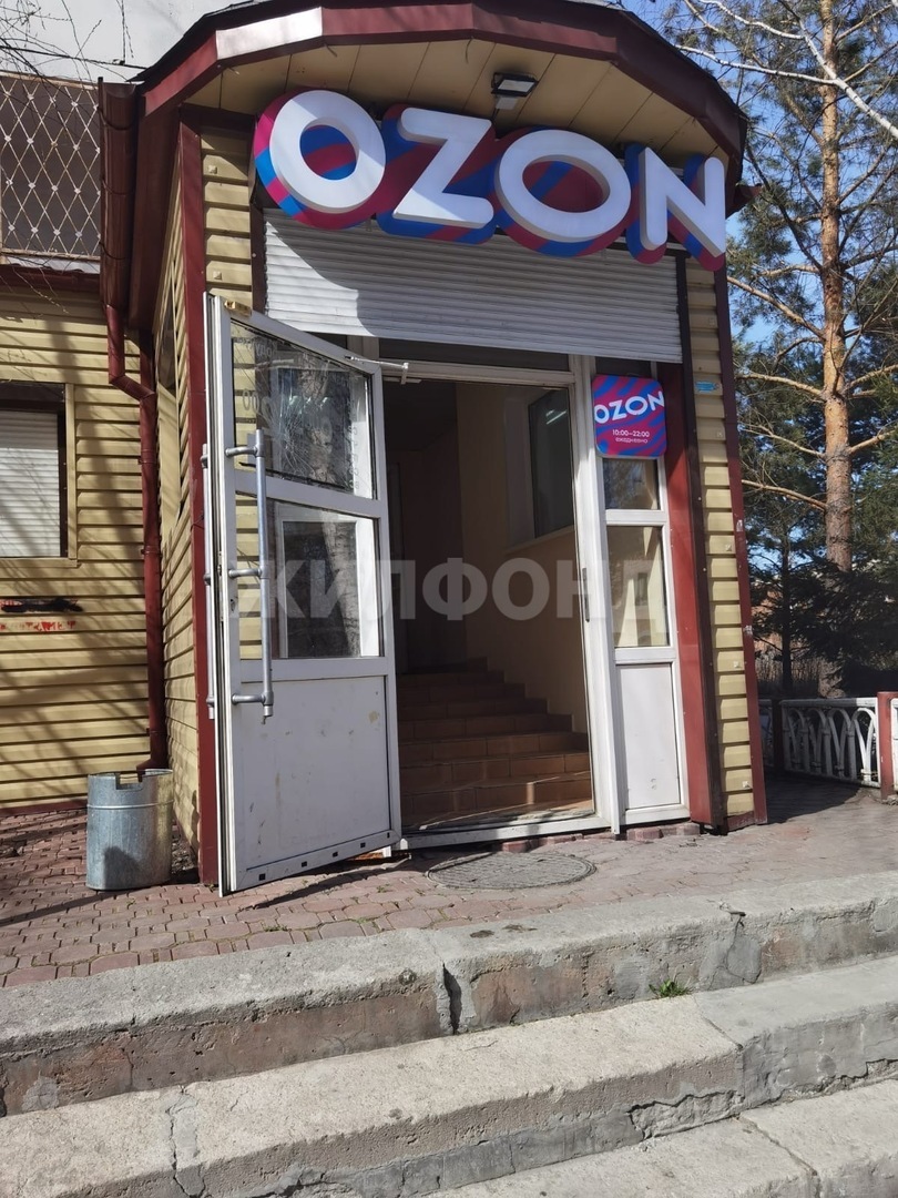 Выборная, 122/1, Торговое помещение