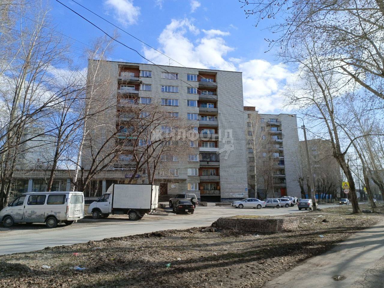 Лазарева 31а, продам комнату, площадь 12.1 м2, цена 1 050 000 руб. | Купить  квартиру в Новосибирске