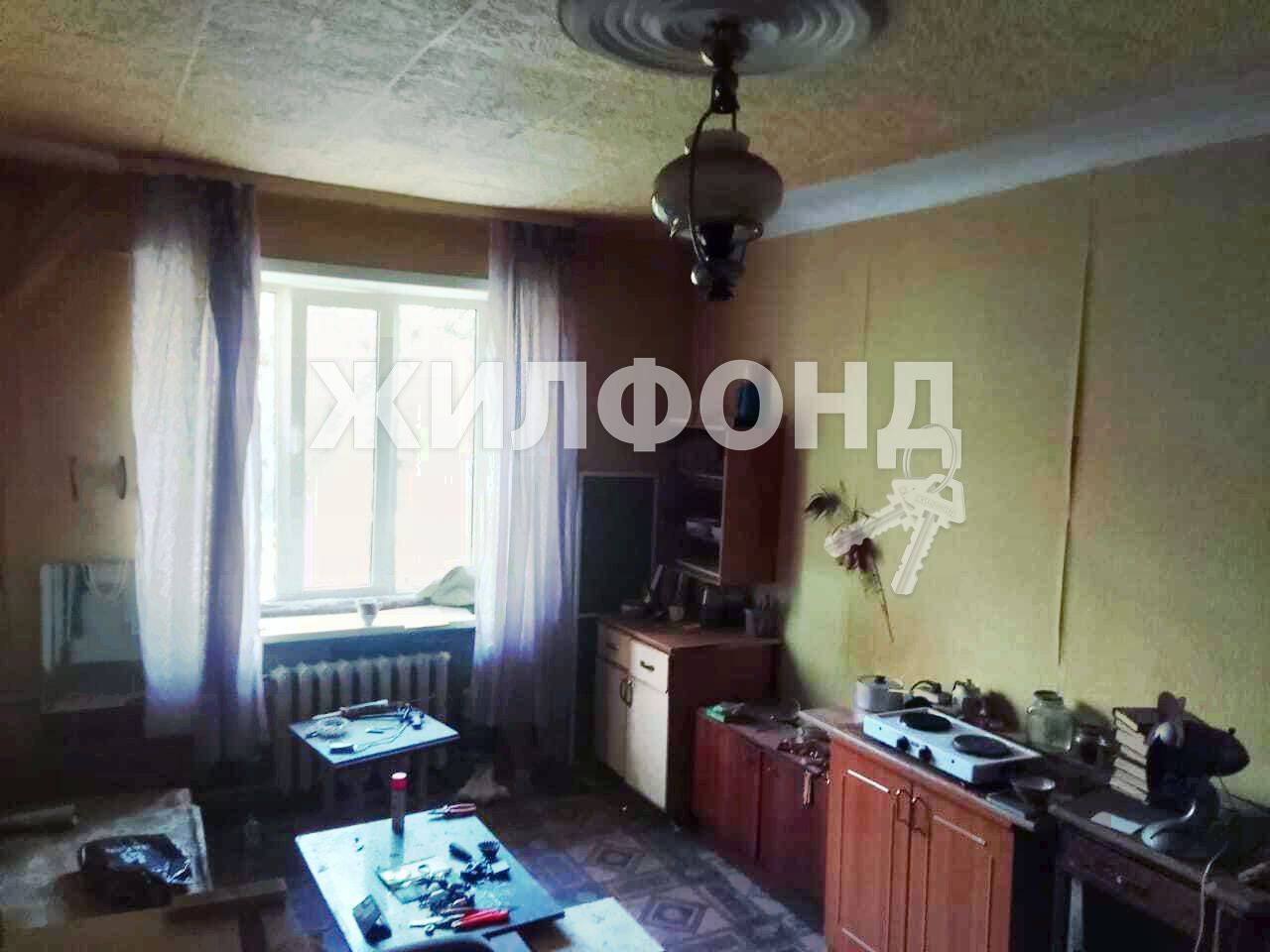 Театральная, 2а, комната
