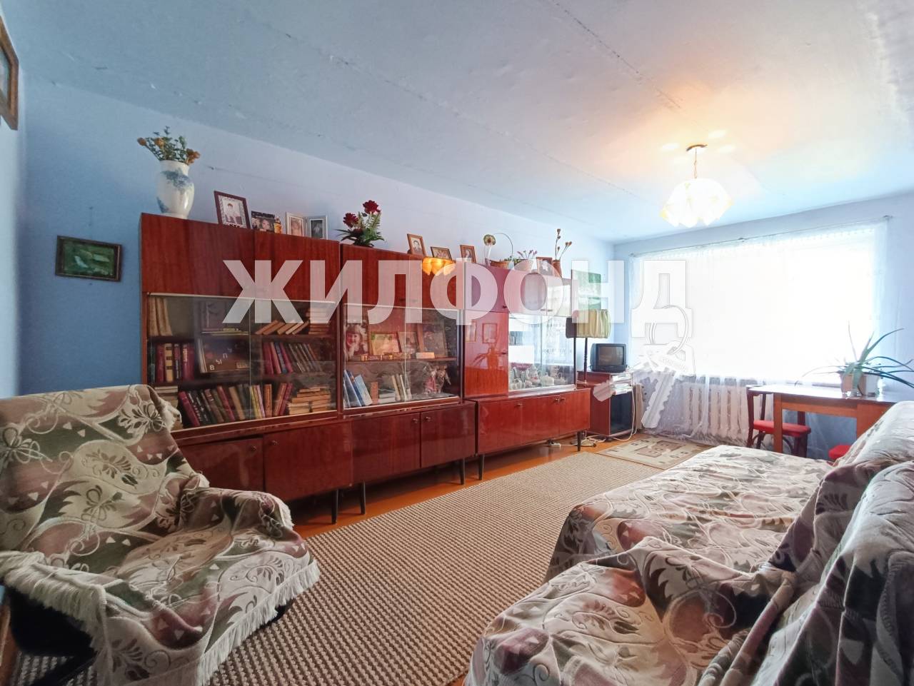 Колывань, Кирова, 44, 3-комнатная квартира