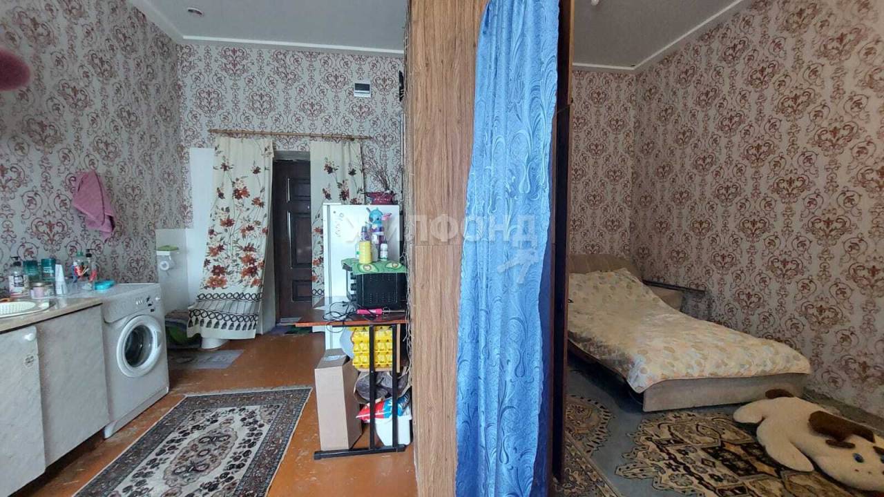 Первомайская, 158, комната