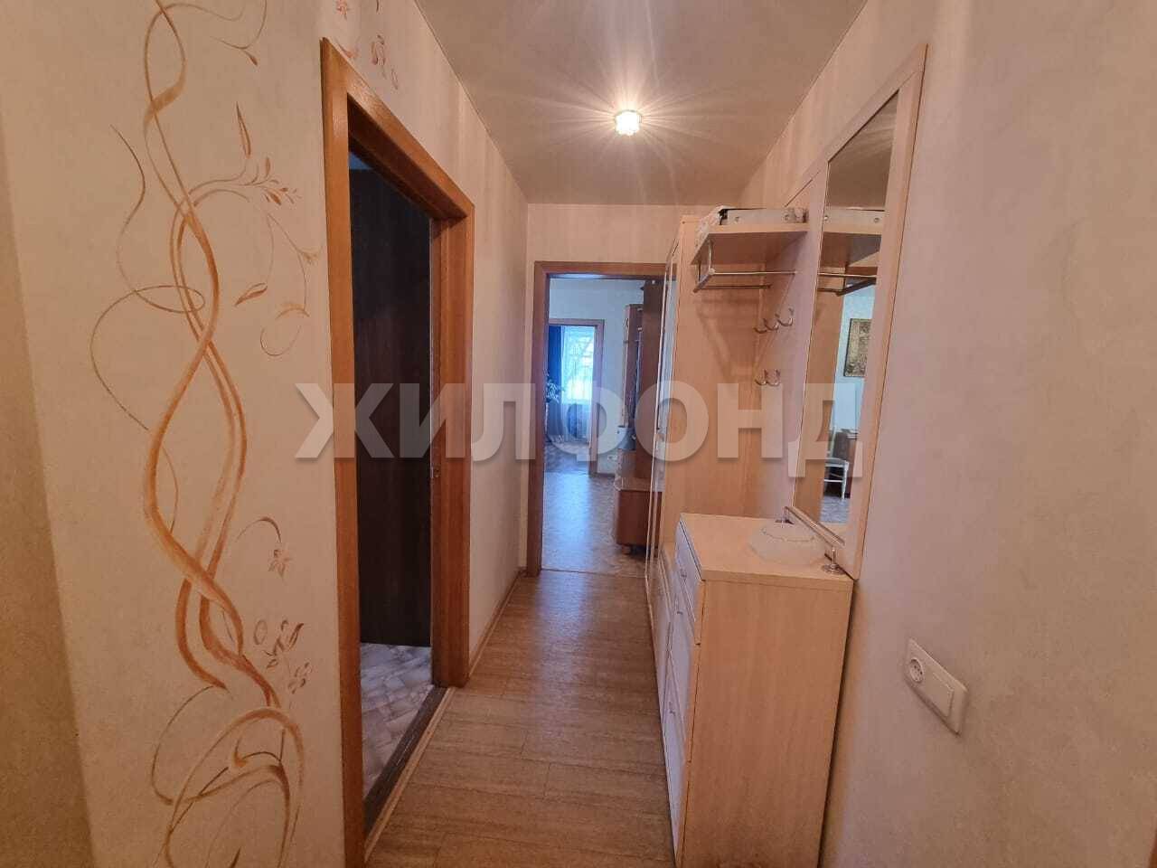 Столетова, 21, 4-к квартира