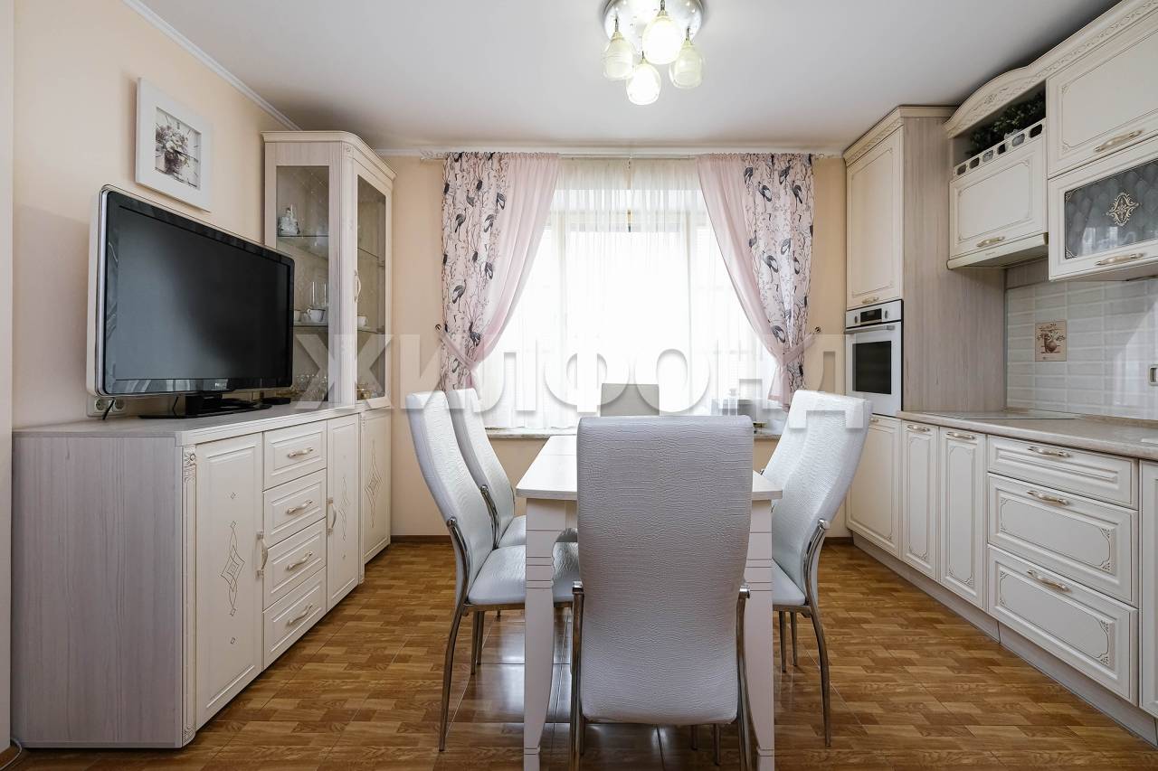 Горский микрорайон, 39, 5-комнатная квартира