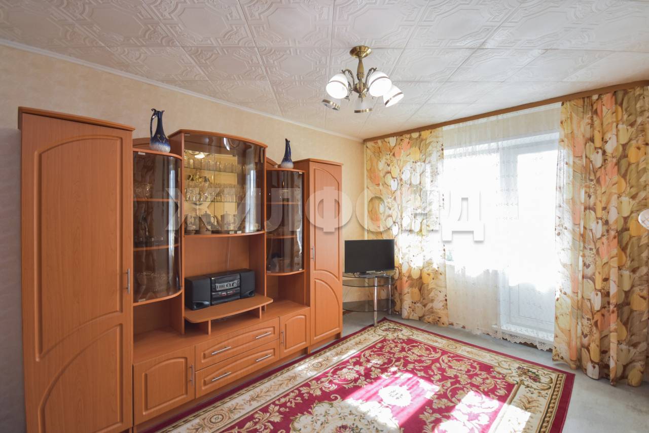 Петухова, 122, 1-комнатная квартира
