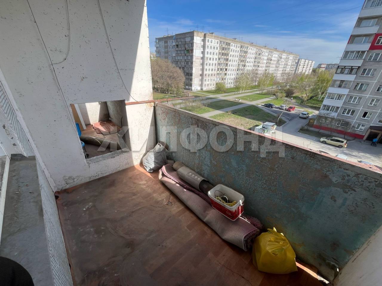 Связистов, 125, комната