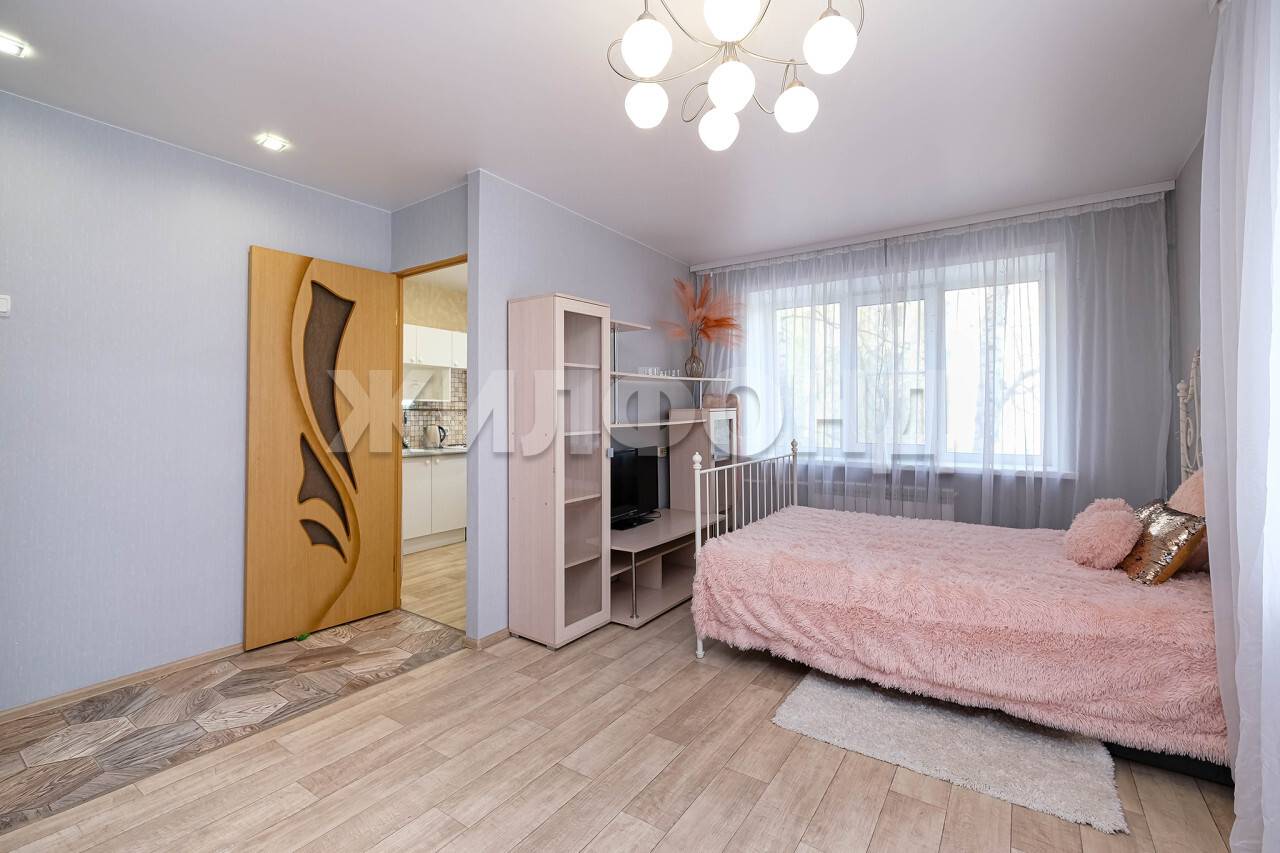 Красный проспект, 171б, 1-комнатная квартира