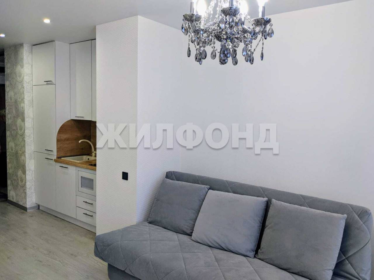 Владимира Заровного, 22, 1-комнатная квартира