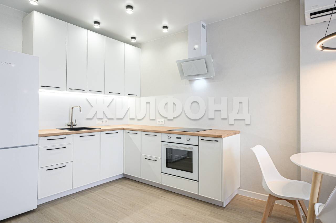 Дуси Ковальчук, 248/1, 2-комнатная квартира