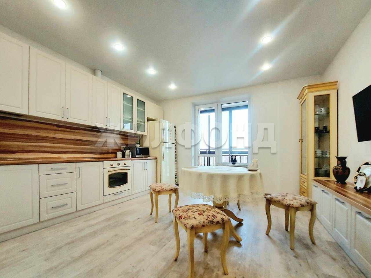 Королева, 3, 2-комнатная квартира