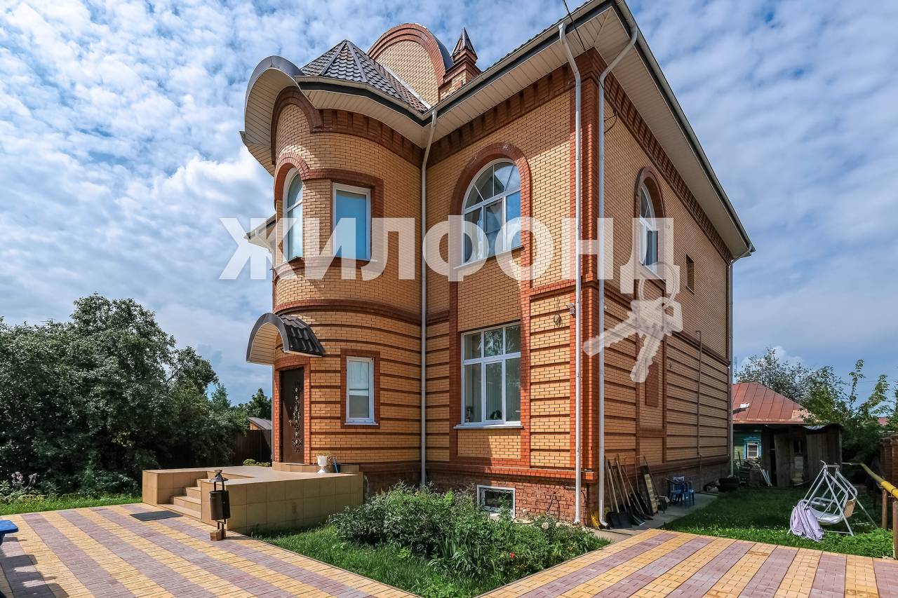 Продажа загородной недвижимости в микрорайоне Карьер Мочище - 35 вариантов:  цена, фото | Жилфонд - +7(383)201-00-01