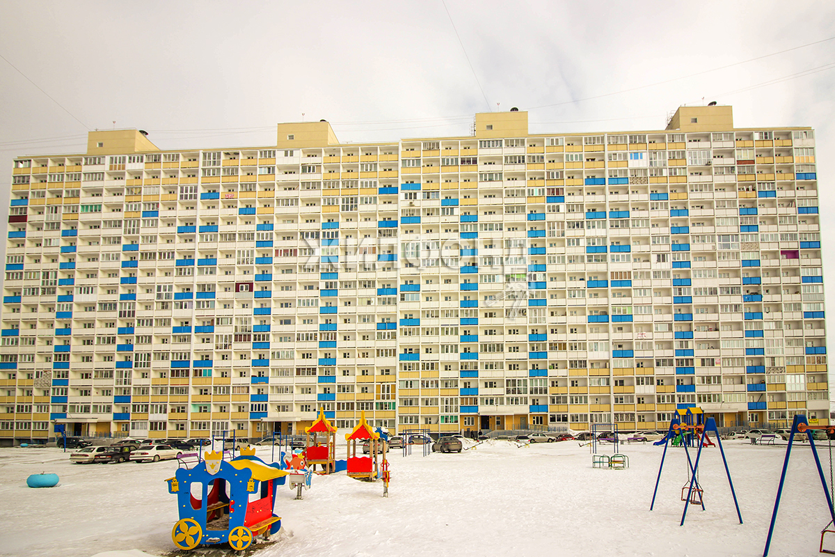 Виктора уса новосибирск. Виктора Уса 15 Новосибирск. Виктора Уса 15. Новосибирск улица Виктора Уса 15/2. Виктора Уса 15 Новосибирск фото.