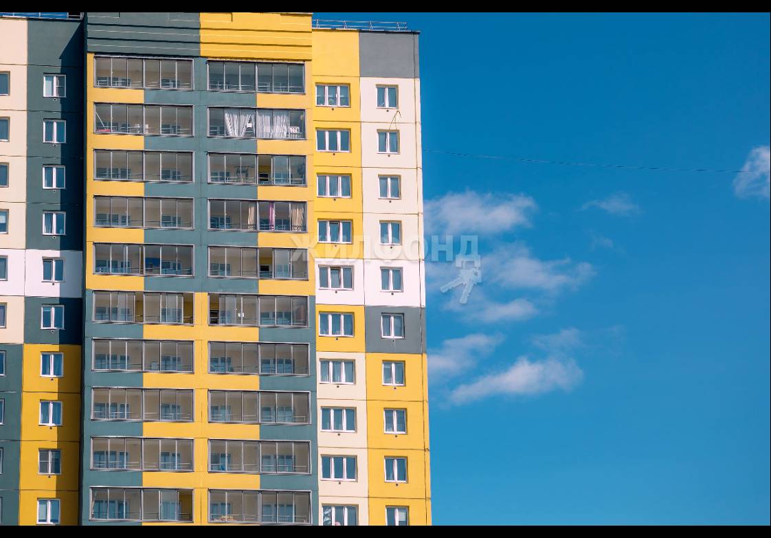 Арендовать коммерческое помещение в Новосибирске на улице Междуреченская.  Вариант 80061645 в АН Жилфонд.