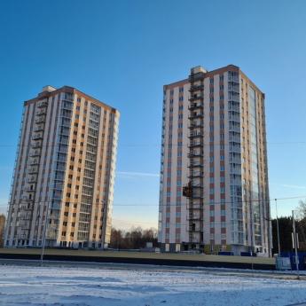 На Петухова
