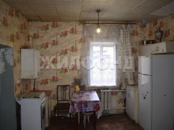 Ереснинская, 20