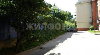 Красный проспект, Офис