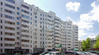 Ленинградская, Торговые