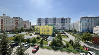 Горский микрорайон, Торговые