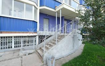 Виктора Уса, Торговые