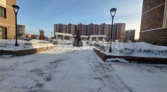 Овражная, Бизнес