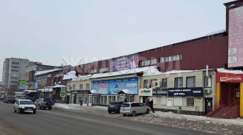 Первомайская, Торговые