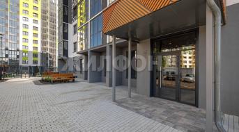 Летный микрорайон, Торговые